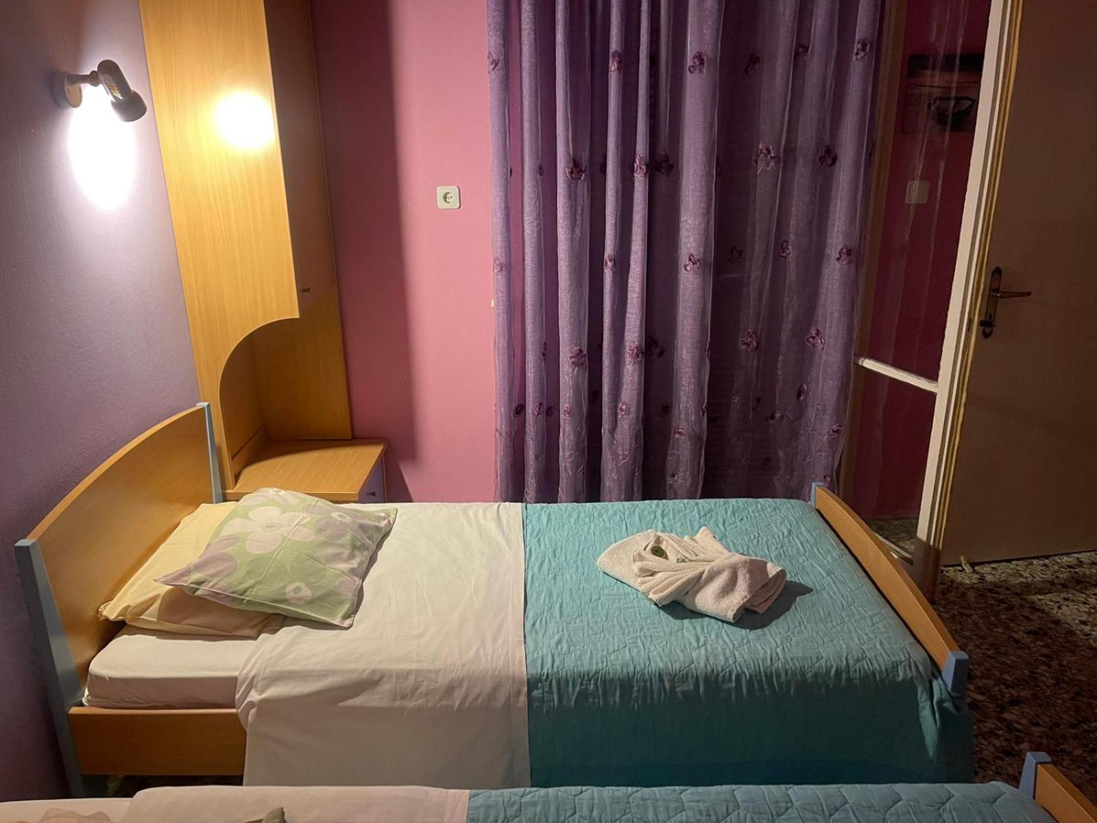 Pislis Rooms Kamena Vourla Esterno foto