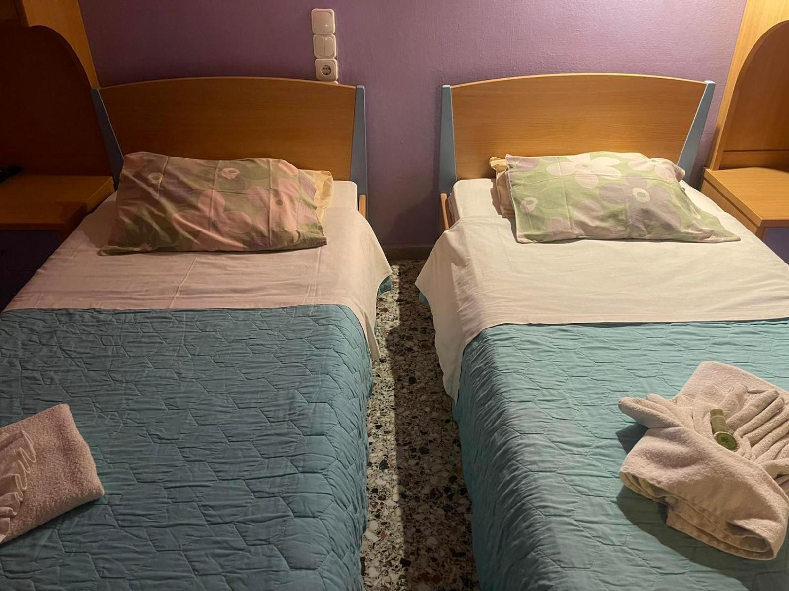 Pislis Rooms Kamena Vourla Esterno foto