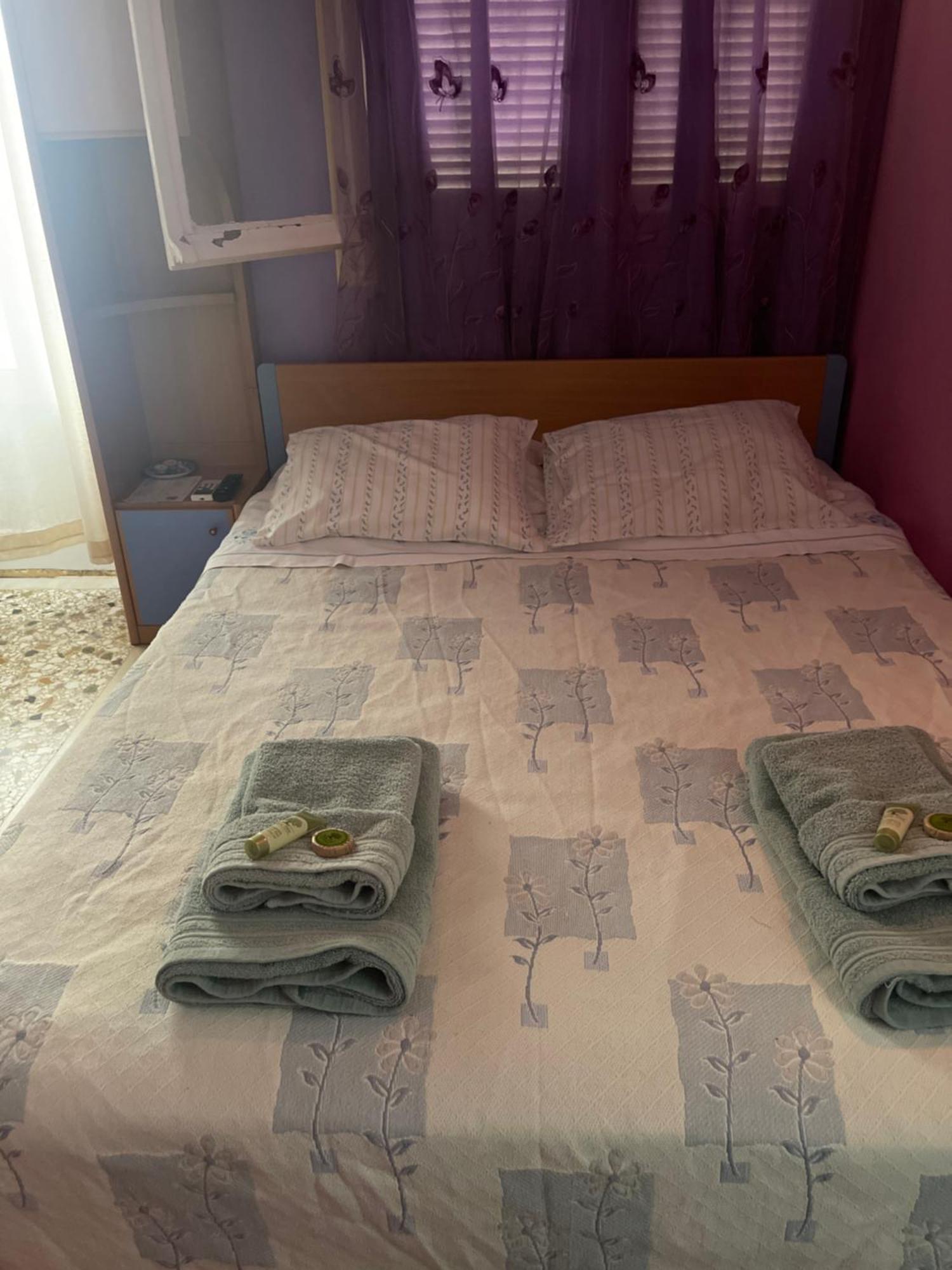 Pislis Rooms Kamena Vourla Esterno foto
