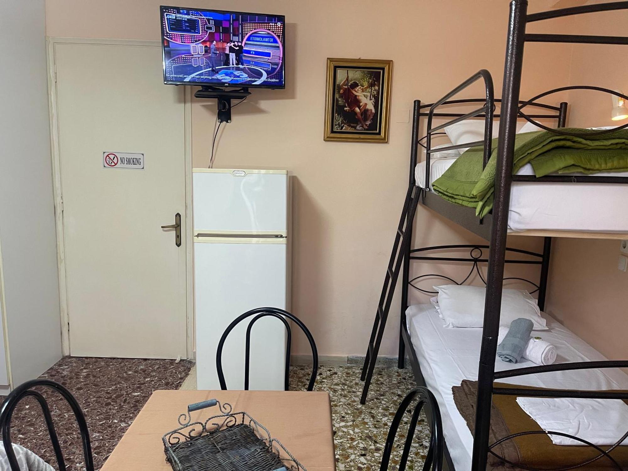 Pislis Rooms Kamena Vourla Esterno foto